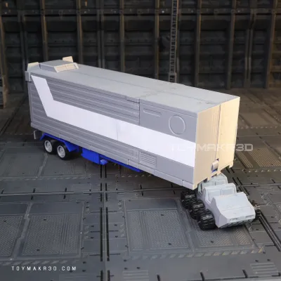 img-G1 Transformers Optimus Truck Trailer