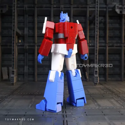 img-G1 Transformers Optimus Prime V2